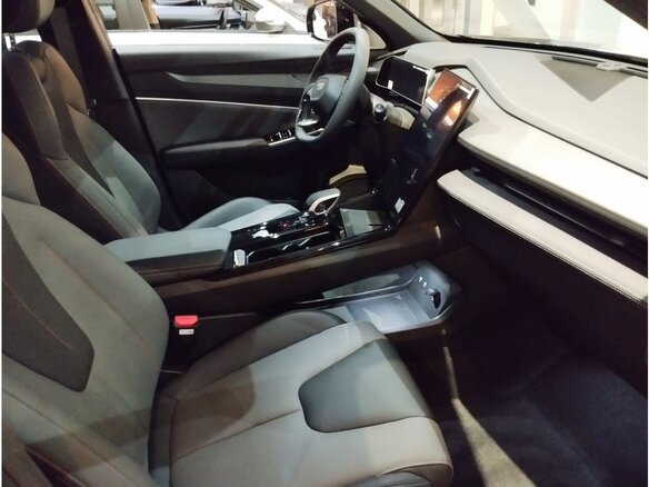 2026 Geely Cityray, серый, 3354525 рублей - вид 18