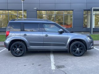 2014 Skoda Yeti I Рестайлинг, серый, 835000 рублей, вид 4