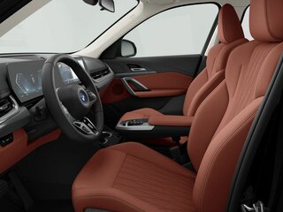 2026 BMW iX1 eDrive 25L, чёрный, 5590000 рублей, вид 3