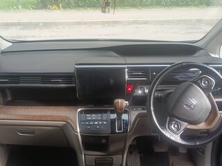 2016 Honda Stepwgn V, чёрный, 1900000 рублей, вид 5