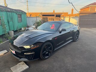 2020 Ford Mustang VI Рестайлинг, чёрный, 2400000 рублей, вид 1