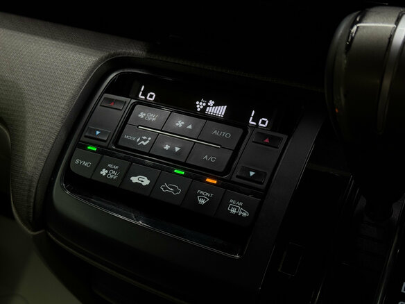2016 Honda Stepwgn V, синий, 1300000 рублей - вид 14