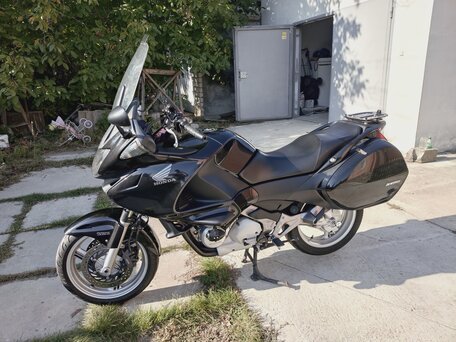 2006 Honda NT700V Deauville, чёрный, 360000 рублей, вид 1