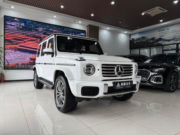 2026 Mercedes-Benz G-Класс 450 d III (W465) Рестайлинг, белый, 17500000 рублей - вид 2