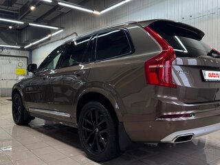 2017 Volvo XC90 II, бежевый, 3700000 рублей, вид 4