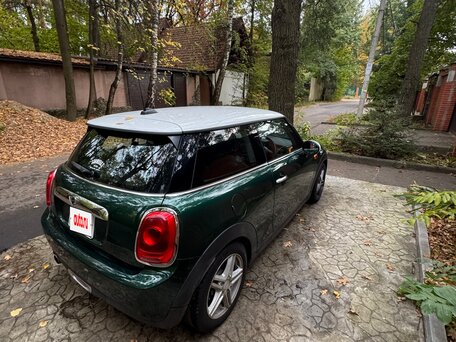 2015 Mini Hatch One III (F55/F56), зелёный, 999000 рублей, вид 3