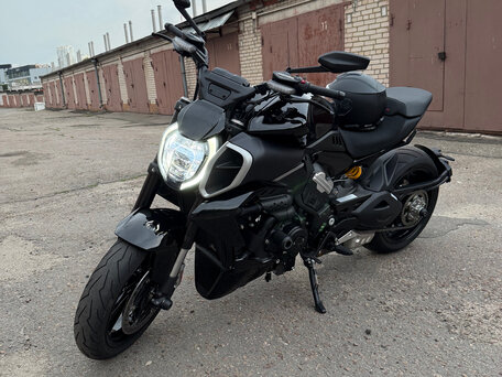 2023 Ducati Diavel V4, чёрный, 2550000 рублей, вид 5