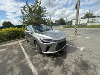 2023 Lexus RX 350h V, серый, 8550000 рублей, вид 3