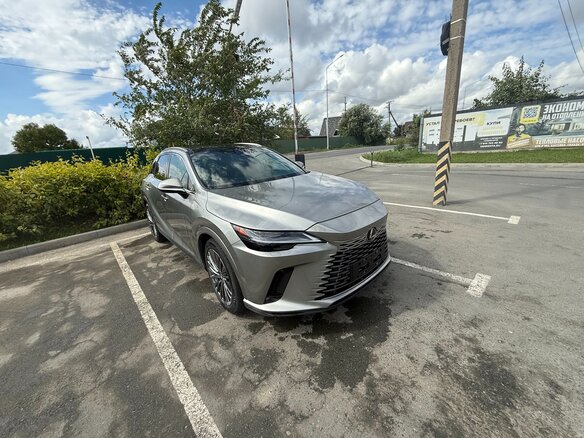 2023 Lexus RX 350h V, серый, 8550000 рублей - вид 2