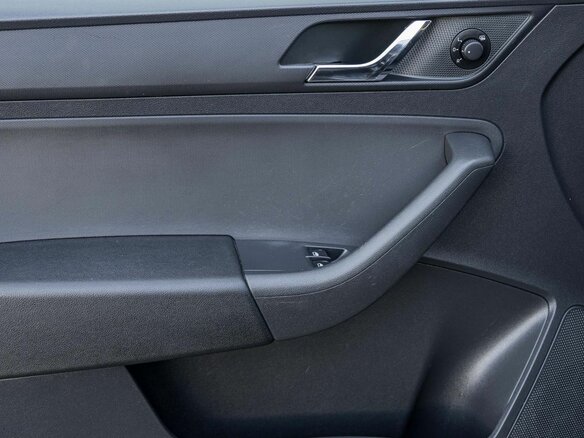 2017 Skoda Rapid I Рестайлинг, серый, 1165240 рублей - вид 8