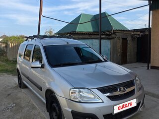 2014 Lada (ВАЗ) Largus I, серебристый, 570000 рублей, вид 2