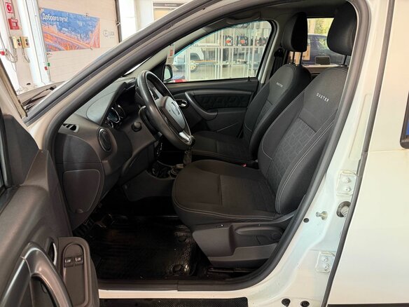 2018 Renault Duster I Рестайлинг, белый - вид 4