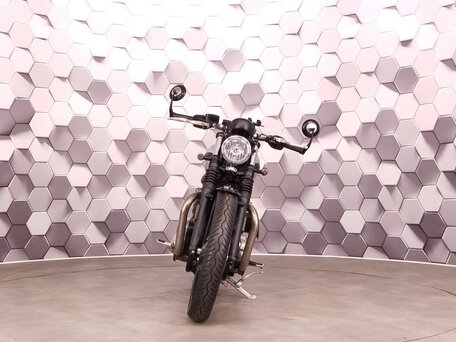 2017 Triumph Bonneville Bobber, зелёный, 1117000 рублей, вид 5