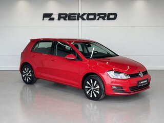 2014 Volkswagen Golf VII, красный, 1349000 рублей, вид 1