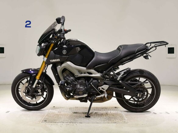 2015 Yamaha MT-09 (FZ-09), пурпурный, 777000 рублей
