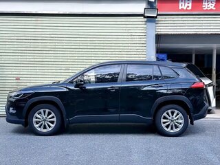 2026 Toyota Corolla Cross I Рестайлинг, чёрный, 3179190 рублей, вид 3