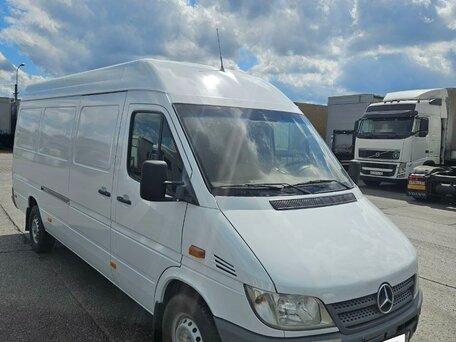 2018 Mercedes-Benz Sprinter, белый, 1380000 рублей, вид 3