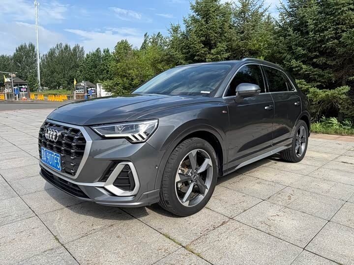 Открыть фотографии: Audi Q3 II (F3)