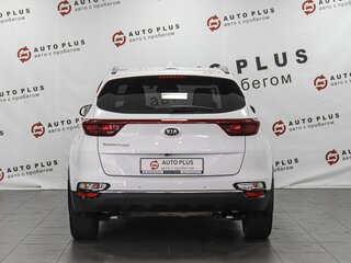 2019 Kia Sportage IV Рестайлинг, белый, 1899000 рублей, вид 4