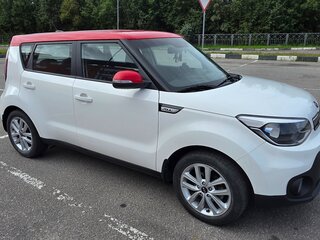 2018 Kia Soul II Рестайлинг, белый, 1650000 рублей, вид 4