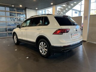 2020 Volkswagen Tiguan II Рестайлинг, белый, 3140000 рублей, вид 5