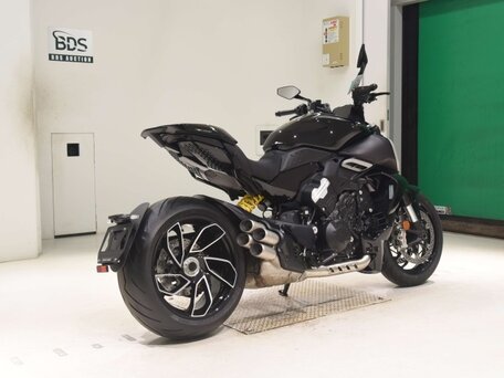 2024 Ducati Diavel V4, чёрный, 2480000 рублей, вид 5