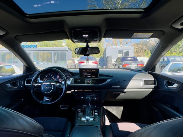 2017 Audi A7 I (4G) Рестайлинг, белый, 2800000 рублей - вид 15