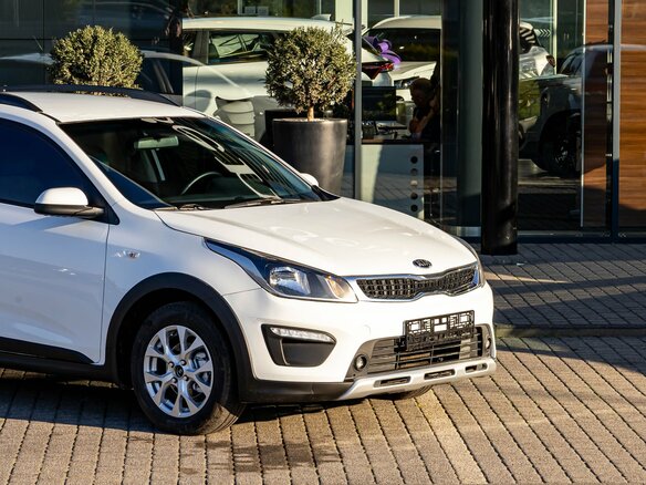 2018 Kia Rio X-Line IV, белый, 1495000 рублей - вид 25