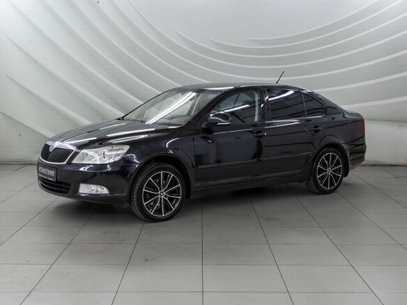 2012 Skoda Octavia II (A5) Рестайлинг, чёрный - вид 2