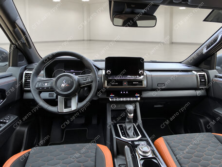 2026 Mitsubishi L200 VI, белый, 7620000 рублей, вид 2