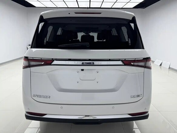 2022 Wuling Jiachen, белый, 1100000 рублей - вид 6