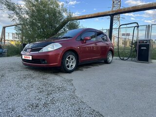 2006 Nissan Tiida I, красный, 420000 рублей, вид 1