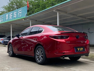2020 Mazda 3 Axela IV (BP), пурпурный, 2175000 рублей, вид 4