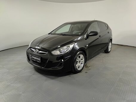 2013 Hyundai Solaris I, чёрный, 580000 рублей, вид 1
