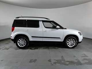2016 Skoda Yeti I Рестайлинг, белый, 1470000 рублей, вид 5