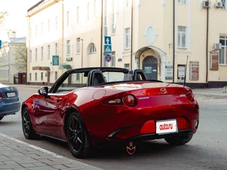 2018 Mazda Roadster IV (ND), красный, 2140000 рублей, вид 2