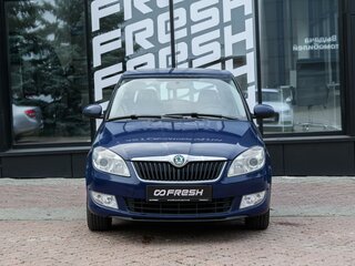 2011 Skoda Fabia II Рестайлинг, синий, 499000 рублей, вид 3