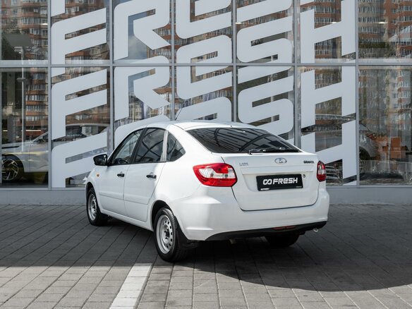 2016 Lada (ВАЗ) Granta I, белый - вид 1