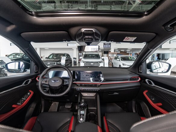 2026 Geely Coolray I Рестайлинг 2, серый, 2964990 рублей - вид 11