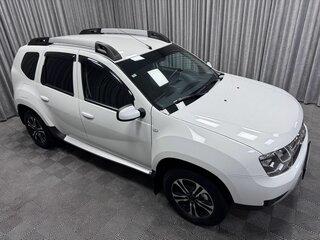 2018 Renault Duster I Рестайлинг, белый, 1500000 рублей, вид 4