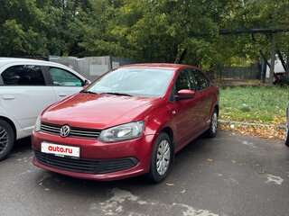 2011 Volkswagen Polo V, красный, 590000 рублей, вид 1