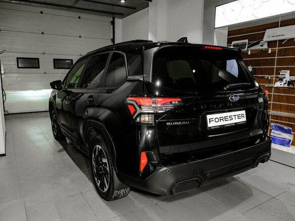2026 Subaru Forester VI, чёрный - вид 4