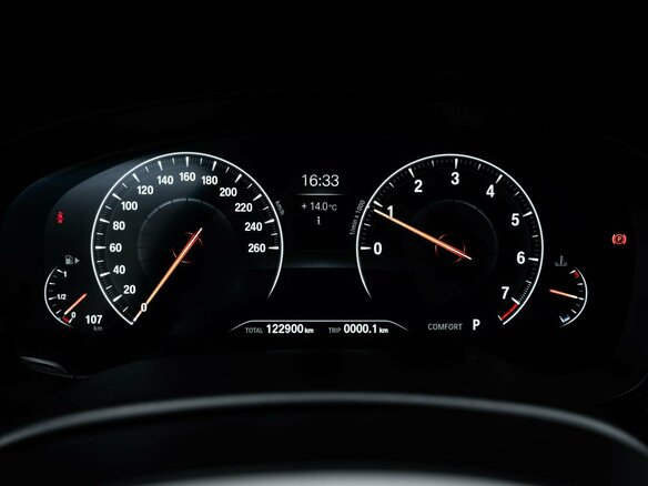 2018 BMW 5 серии 530i xDrive VII (G30/G31/G38), чёрный, 3399000 рублей - вид 21