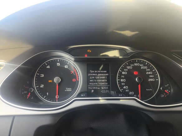 2014 Audi A4 IV (B8) Рестайлинг, чёрный, 1100000 рублей - вид 7