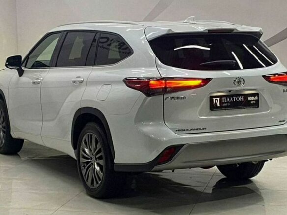 2026 Toyota Highlander IV (XU70), белый, 5549000 рублей - вид 6