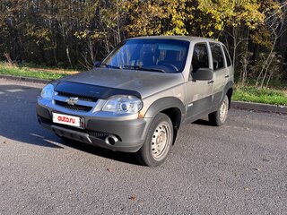 2012 Chevrolet Niva I Рестайлинг, серый, 250000 рублей, вид 1