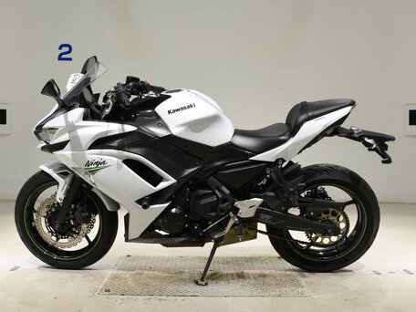 2020 Kawasaki Ninja 650, белый, 670000 рублей, вид 5