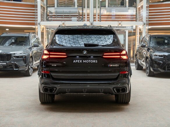 2026 BMW X5 M60i IV (G05/G18) Рестайлинг, чёрный, 18490000 рублей - вид 5