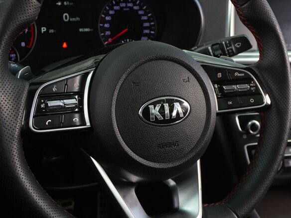 2019 Kia Optima IV Рестайлинг, белый - вид 20
