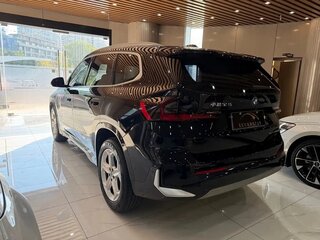 2023 BMW X1 Long 20Li sDrive III (U11/U12), чёрный, 2431000 рублей, вид 4
